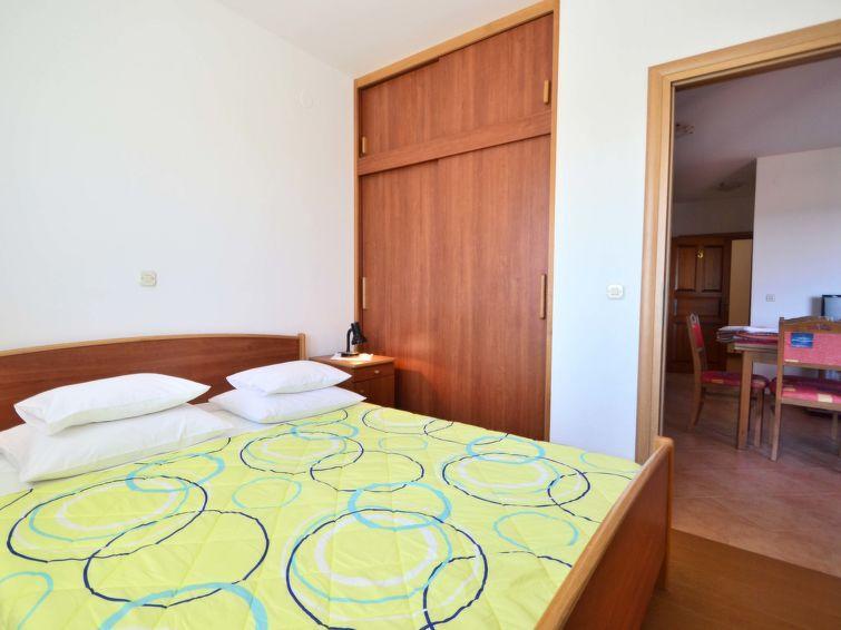 Milin Apartment *
